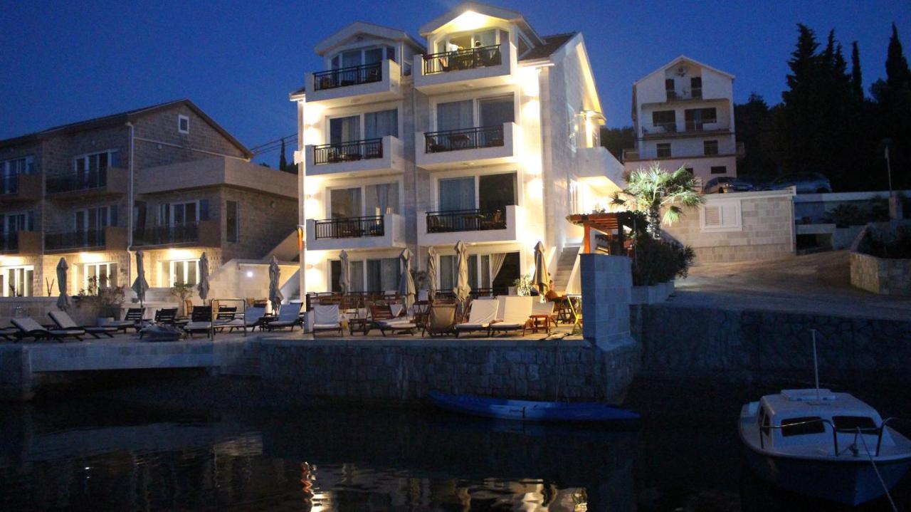 Apartments Harmonia Tivat Ngoại thất bức ảnh