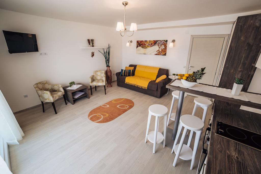 Apartments Harmonia Tivat Ngoại thất bức ảnh