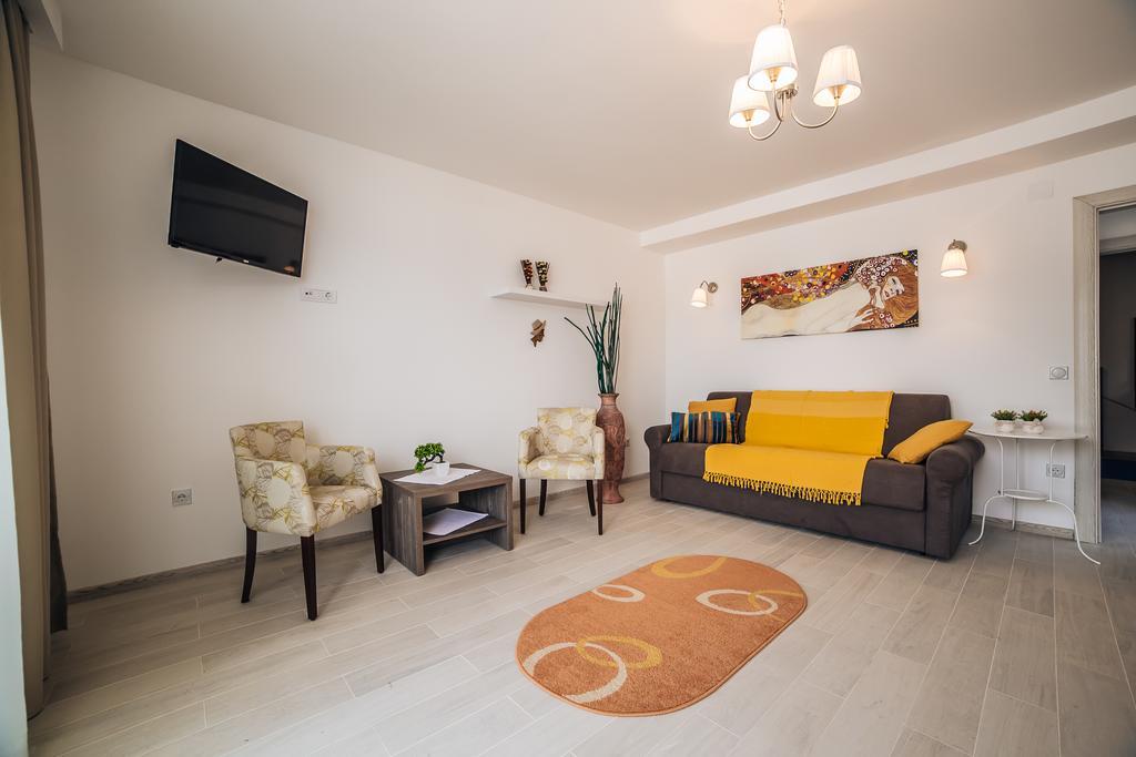 Apartments Harmonia Tivat Ngoại thất bức ảnh