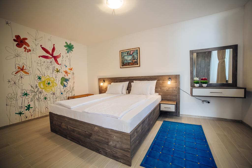 Apartments Harmonia Tivat Ngoại thất bức ảnh