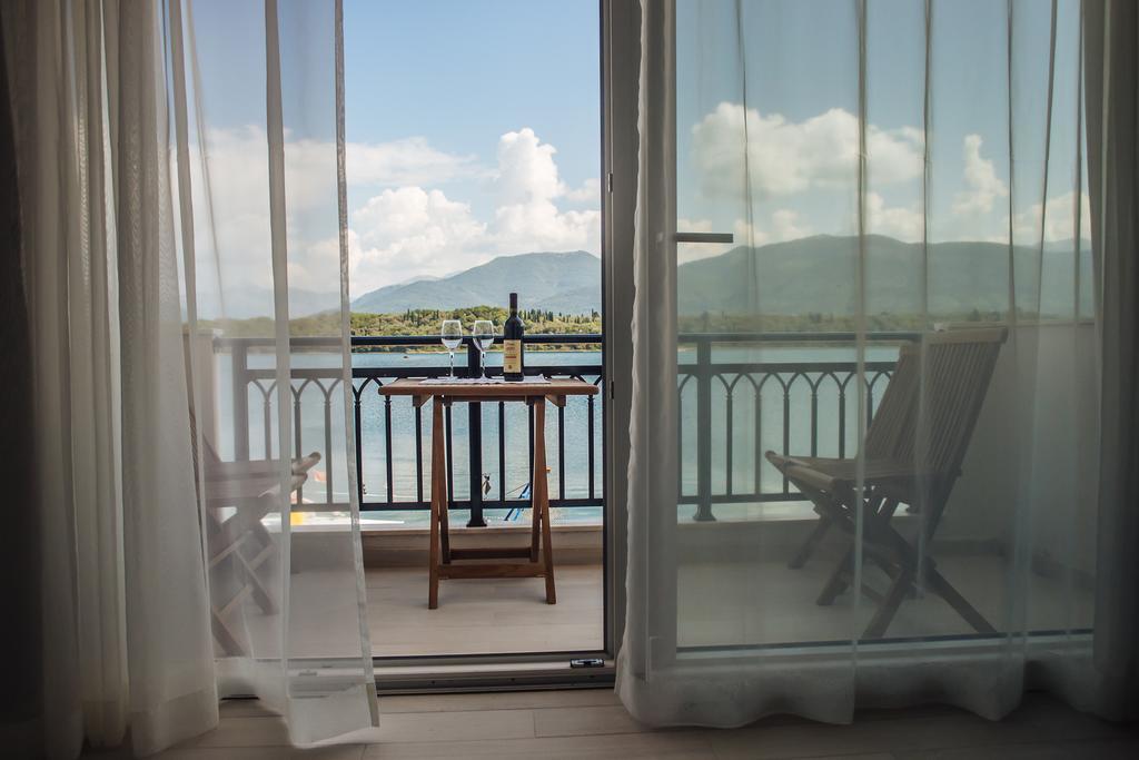 Apartments Harmonia Tivat Ngoại thất bức ảnh