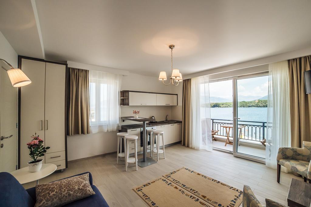 Apartments Harmonia Tivat Ngoại thất bức ảnh