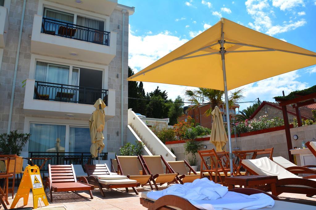 Apartments Harmonia Tivat Ngoại thất bức ảnh